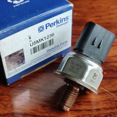 U5MK1236 238-0118 Suku Cadang Mesin Perkins C4.2 C6.4 Sensor Tekanan Bahan Bakar
